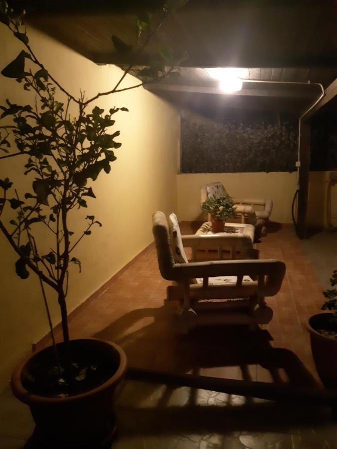 Affittacamere Da Antonella Posada  Bagian luar foto